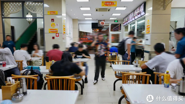 得多好吃的驻沪办,让我国庆都不想出上海!休闲区蓝鸢梦想 - Www.slyday.coM 得多好吃的驻沪办,让我国庆都不想出上海!休闲区蓝鸢梦想 - Www.slyday.coM