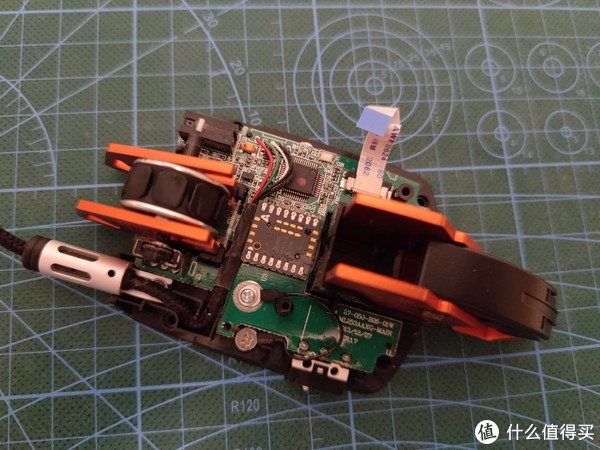 鼠标坏了不要扔 自己动手解决 ~骨伽700M修复记休闲区蓝鸢梦想 - Www.slyday.coM 鼠标坏了不要扔 自己动手解决 ~骨伽700M修复记休闲区蓝鸢梦想 - Www.slyday.coM