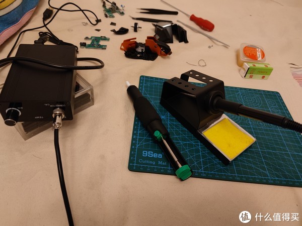 鼠标坏了不要扔 自己动手解决 ~骨伽700M修复记休闲区蓝鸢梦想 - Www.slyday.coM 鼠标坏了不要扔 自己动手解决 ~骨伽700M修复记休闲区蓝鸢梦想 - Www.slyday.coM