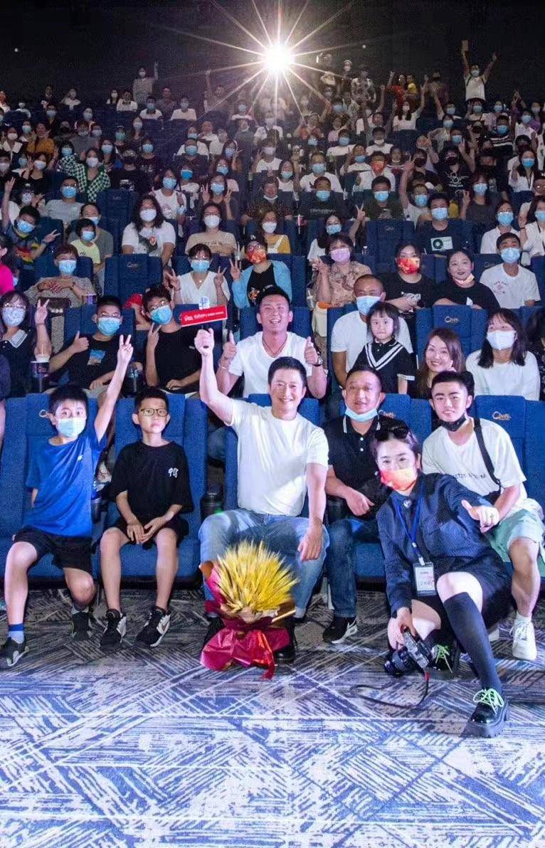 《长津湖》票房16亿,总监制黄建新:这是中国人的精神世界休闲区蓝鸢梦想 - Www.slyday.coM 《长津湖》票房16亿,总监制黄建新:这是中国人的精神世界休闲区蓝鸢梦想 - Www.slyday.coM