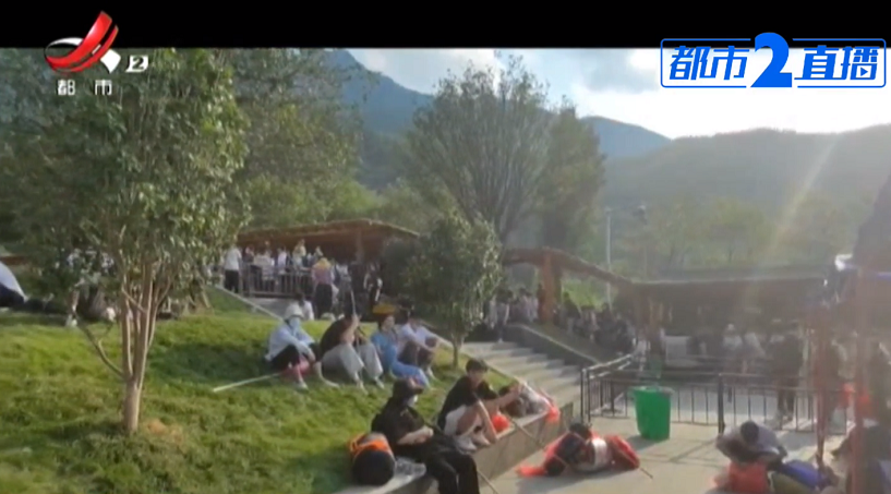 太火了!坐缆车就花5小时?江西这个景区回应休闲区蓝鸢梦想 - Www.slyday.coM 太火了!坐缆车就花5小时?江西这个景区回应休闲区蓝鸢梦想 - Www.slyday.coM