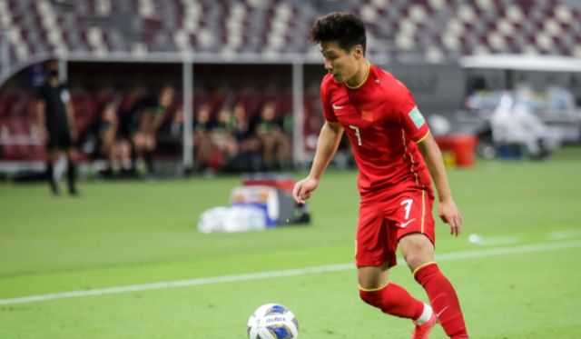 PK越南!国足酝酿重置442:武磊+4归化将首发,韦世豪+8人要落选