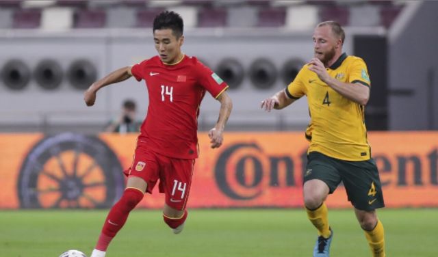 PK越南!国足酝酿重置442:武磊+4归化将首发,韦世豪+8人要落选