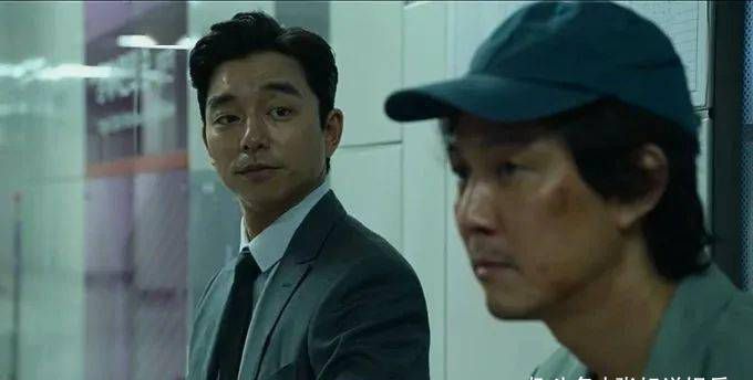 火爆全网的鱿鱼游戏,捧红女主郑好娟,成功跃居<a href=