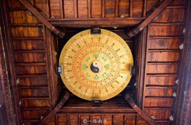 四川省唯一的风水名城,内有“阆中风水第一楼”,已经有一千多年休闲区蓝鸢梦想 - Www.slyday.coM 四川省唯一的风水名城,内有“阆中风水第一楼”,已经有一千多年休闲区蓝鸢梦想 - Www.slyday.coM