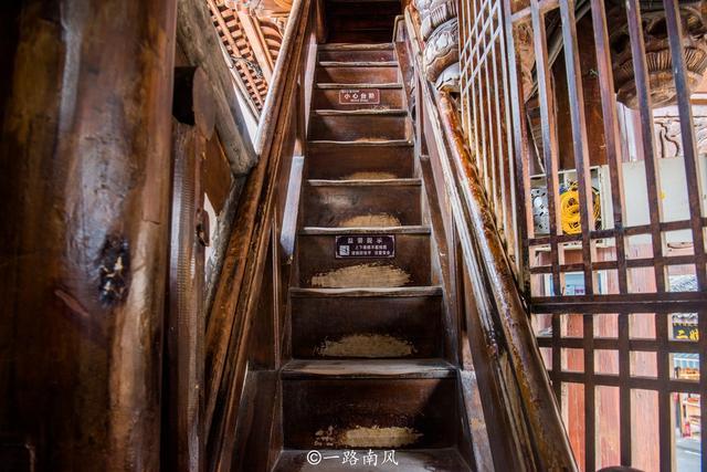 四川省唯一的风水名城,内有“阆中风水第一楼”,已经有一千多年休闲区蓝鸢梦想 - Www.slyday.coM 四川省唯一的风水名城,内有“阆中风水第一楼”,已经有一千多年休闲区蓝鸢梦想 - Www.slyday.coM