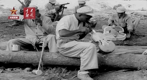 上映6天《长津湖》票房破21亿,真实的朝鲜战场,珍贵画面,让人红了眼眶休闲区蓝鸢梦想 - Www.slyday.coM 上映6天《长津湖》票房破21亿,真实的朝鲜战场,珍贵画面,让人红了眼眶休闲区蓝鸢梦想 - Www.slyday.coM