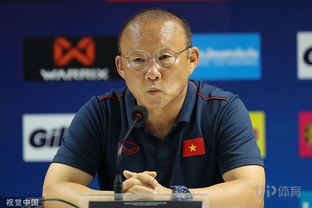 越南主教练：中国男足只有30分钟体能 顶住我们就有机会赢球