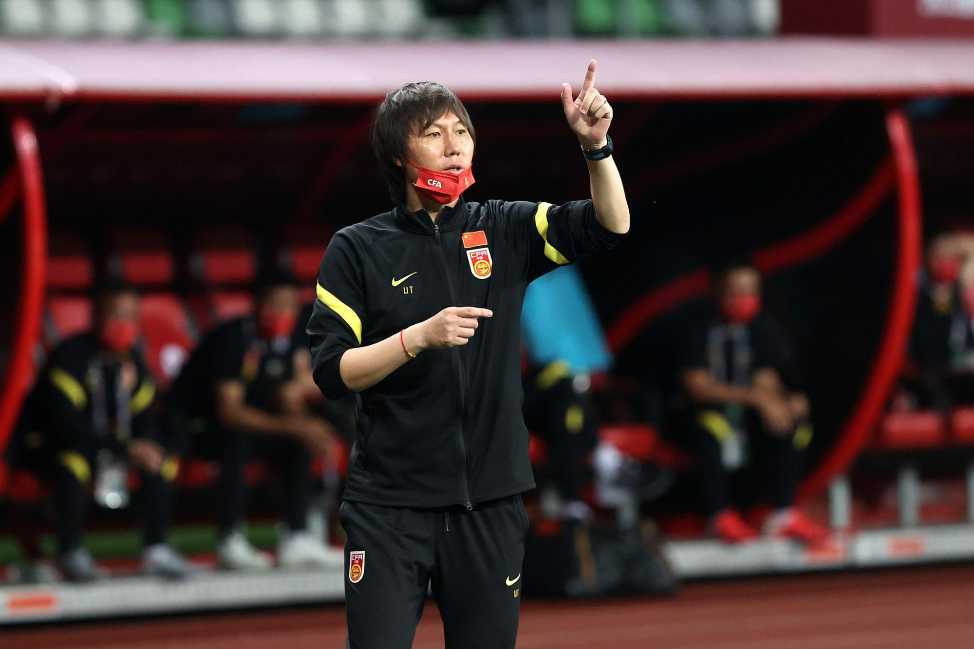 打越南如何制胜？名宿：国足应发挥归化球员作用，他们心态更好