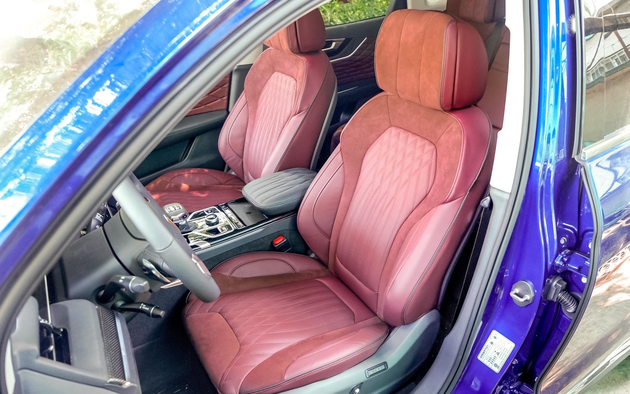 2022款红旗HS5亮相天津车展,外观内饰均有升级休闲区蓝鸢梦想 - Www.slyday.coM 2022款红旗HS5亮相天津车展,外观内饰均有升级休闲区蓝鸢梦想 - Www.slyday.coM