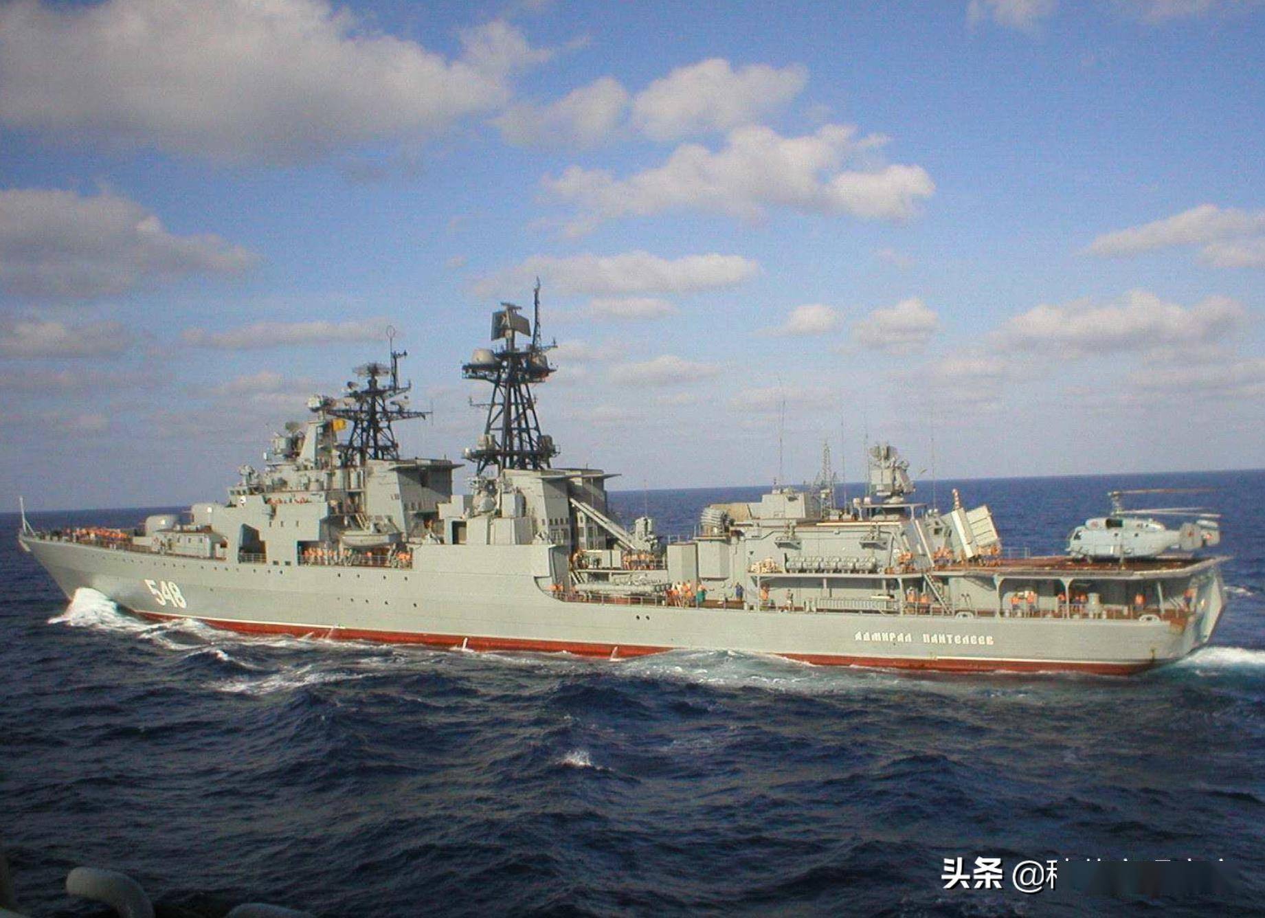 2010年，11名海盗打劫<a href=