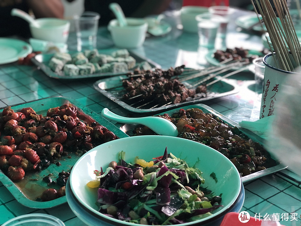 十一出游遇堵车,品尝当地特色美食,300多元没吃好,感觉被坑了休闲区蓝鸢梦想 - Www.slyday.coM 十一出游遇堵车,品尝当地特色美食,300多元没吃好,感觉被坑了休闲区蓝鸢梦想 - Www.slyday.coM