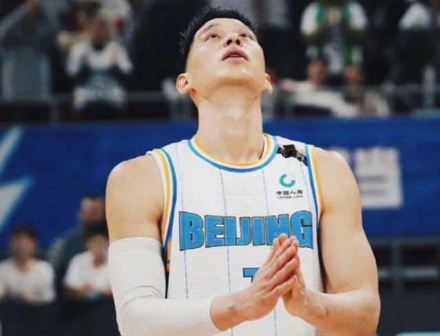 首钢麻烦了!林书豪满足两点回归,全华班优势小,陪跑辽粤概率大休闲区蓝鸢梦想 - Www.slyday.coM 首钢麻烦了!林书豪满足两点回归,全华班优势小,陪跑辽粤概率大休闲区蓝鸢梦想 - Www.slyday.coM