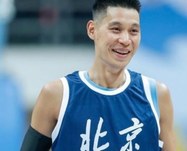 首钢麻烦了!林书豪满足两点回归,全华班优势小,陪跑辽粤概率大休闲区蓝鸢梦想 - Www.slyday.coM 首钢麻烦了!林书豪满足两点回归,全华班优势小,陪跑辽粤概率大休闲区蓝鸢梦想 - Www.slyday.coM