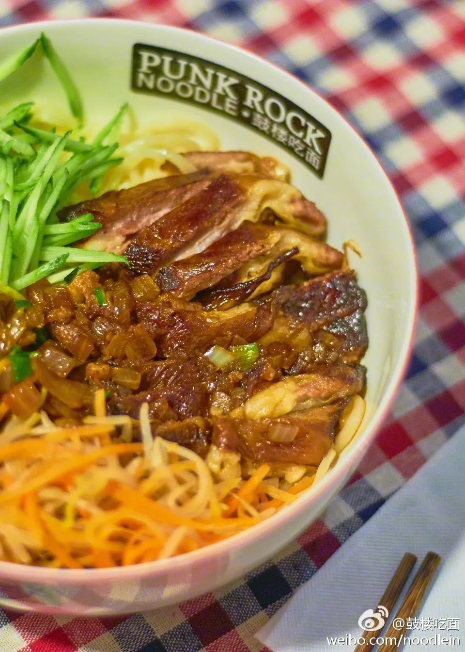 凭啥!没有一只羊能活着走出北京?休闲区蓝鸢梦想 - Www.slyday.coM 凭啥!没有一只羊能活着走出北京?休闲区蓝鸢梦想 - Www.slyday.coM