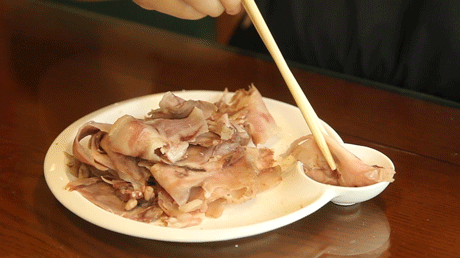 凭啥!没有一只羊能活着走出北京?休闲区蓝鸢梦想 - Www.slyday.coM 凭啥!没有一只羊能活着走出北京?休闲区蓝鸢梦想 - Www.slyday.coM