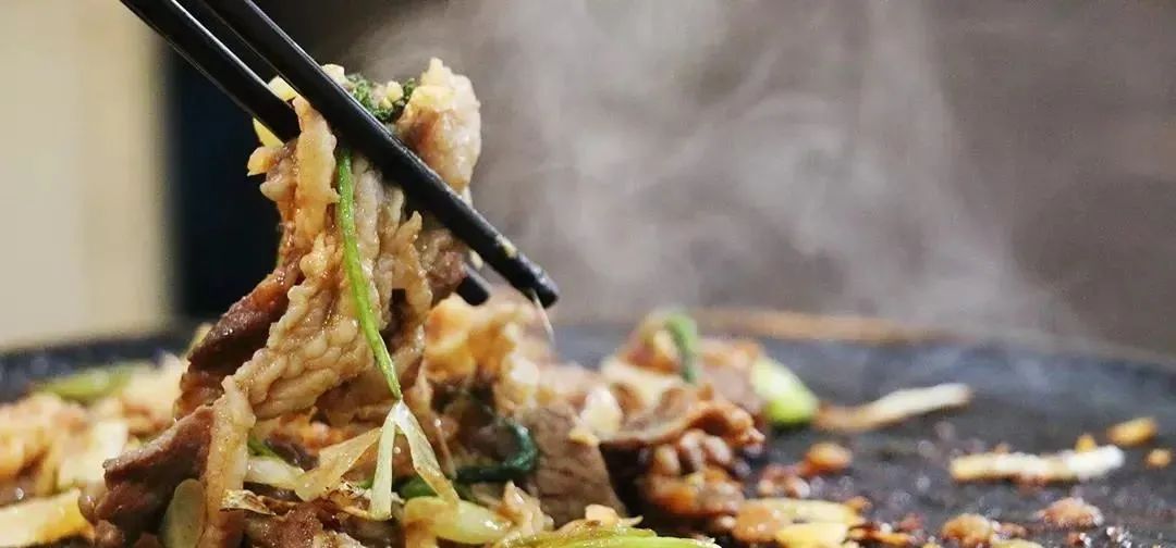 凭啥!没有一只羊能活着走出北京?休闲区蓝鸢梦想 - Www.slyday.coM 凭啥!没有一只羊能活着走出北京?休闲区蓝鸢梦想 - Www.slyday.coM