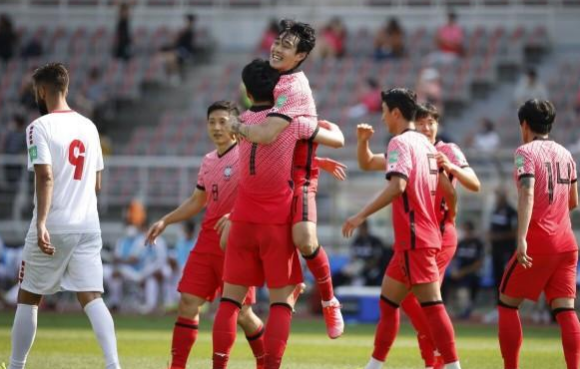 孙兴慜第88分钟绝杀！<a href=