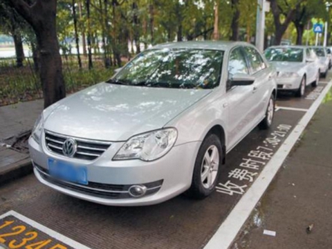 路权优势提升，深圳新能源车或将延长减免停车费时间