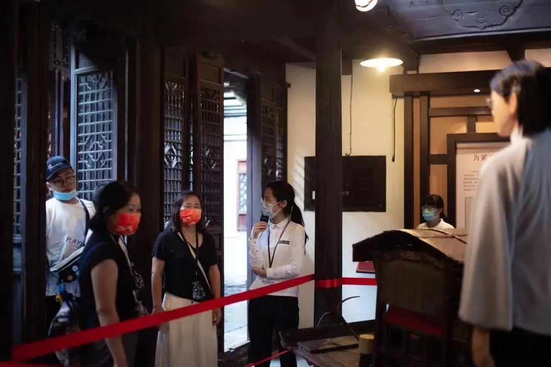 这里有你的国庆吗?休闲区蓝鸢梦想 - Www.slyday.coM 这里有你的国庆吗?休闲区蓝鸢梦想 - Www.slyday.coM