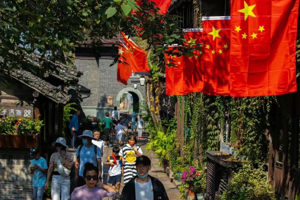 这里有你的国庆吗?休闲区蓝鸢梦想 - Www.slyday.coM 这里有你的国庆吗?休闲区蓝鸢梦想 - Www.slyday.coM