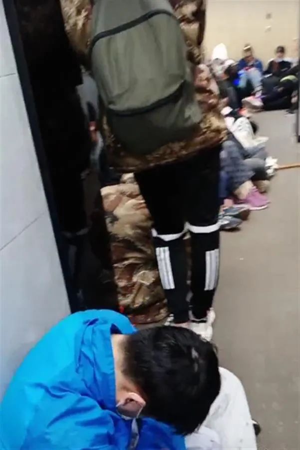 早读丨兰海高速广西钦州段发生交通事故,已致5死11伤休闲区蓝鸢梦想 - Www.slyday.coM 早读丨兰海高速广西钦州段发生交通事故,已致5死11伤休闲区蓝鸢梦想 - Www.slyday.coM