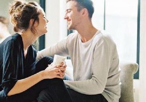 暧昧关系什么意思 男女之间的暧昧表现