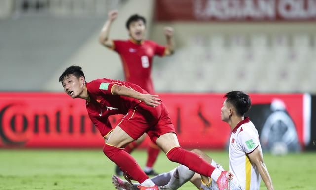 悲哀!踢越南差点被反杀,不知道的以为进世界杯了!