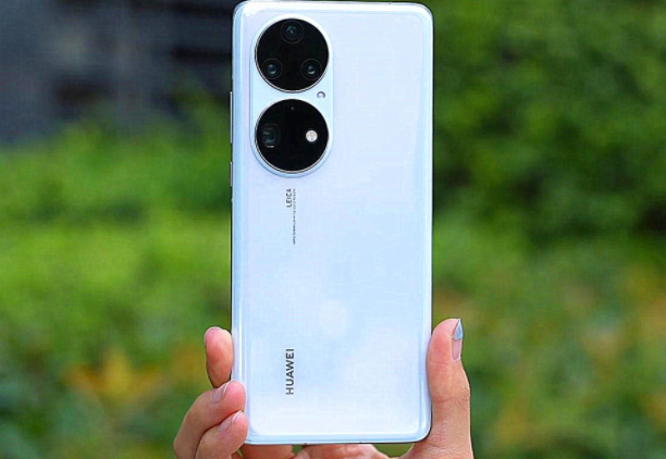 华为手机拍照再夺第一!iPhone13Pro被“抛弃”,意味着什么?休闲区蓝鸢梦想 - Www.slyday.coM 华为手机拍照再夺第一!iPhone13Pro被“抛弃”,意味着什么?休闲区蓝鸢梦想 - Www.slyday.coM