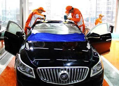 汽车保养时，选车蜡越贵越好？