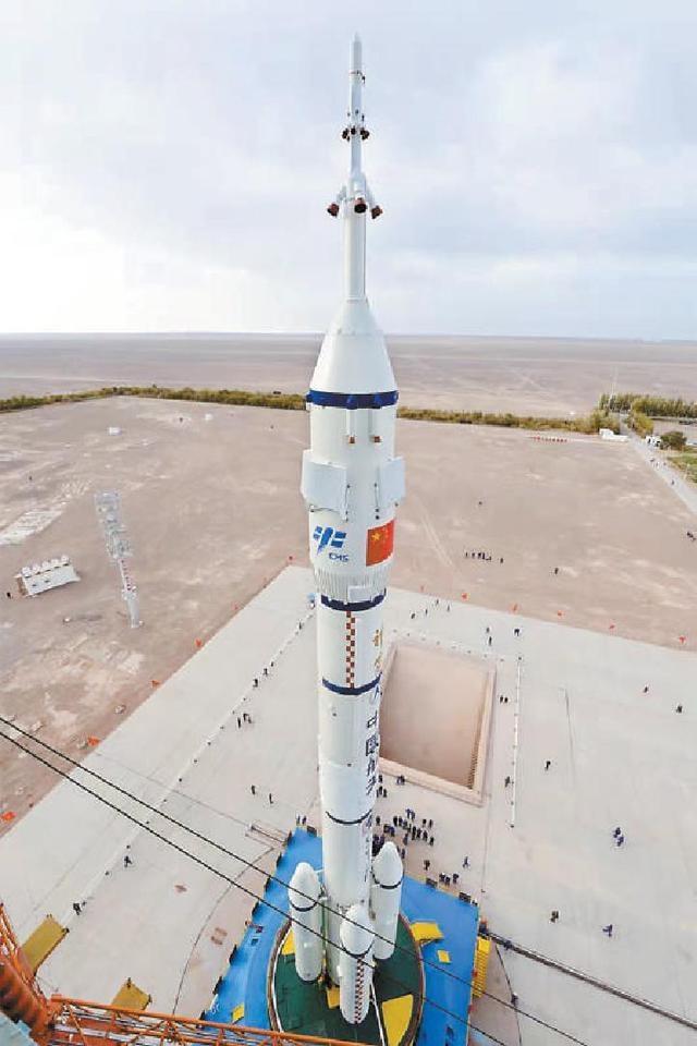 3名航天员将乘神十三太空出差6个月 将会在太空过春节休闲区蓝鸢梦想 - Www.slyday.coM 3名航天员将乘神十三太空出差6个月 将会在太空过春节休闲区蓝鸢梦想 - Www.slyday.coM