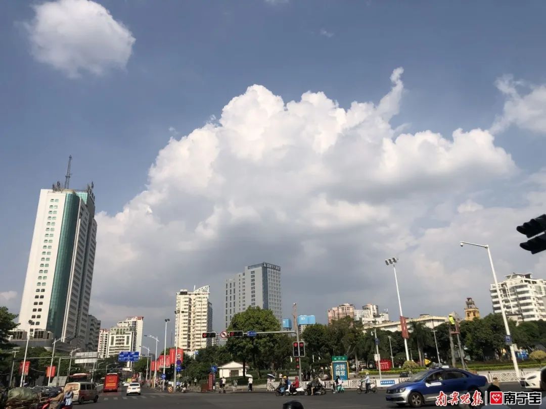 全国多地迎入秋以来第一场雪,广西这些地方有明显降雨……休闲区蓝鸢梦想 - Www.slyday.coM 全国多地迎入秋以来第一场雪,广西这些地方有明显降雨……休闲区蓝鸢梦想 - Www.slyday.coM