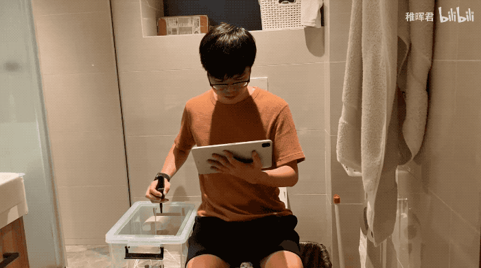 华为天才少年自制机械臂!能给葡萄缝针的那种,成本1万块,网友:能把脑子开源一下?休闲区蓝鸢梦想 - Www.slyday.coM 华为天才少年自制机械臂!能给葡萄缝针的那种,成本1万块,网友:能把脑子开源一下?休闲区蓝鸢梦想 - Www.slyday.coM