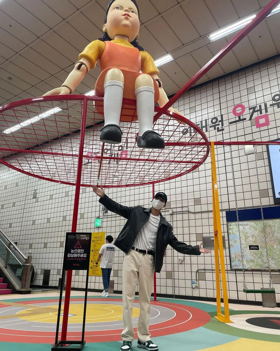 《鱿鱼游戏》让他迷倒无数少女!这样的男友风穿搭你可吗?休闲区蓝鸢梦想 - Www.slyday.coM 《鱿鱼游戏》让他迷倒无数少女!这样的男友风穿搭你可吗?休闲区蓝鸢梦想 - Www.slyday.coM