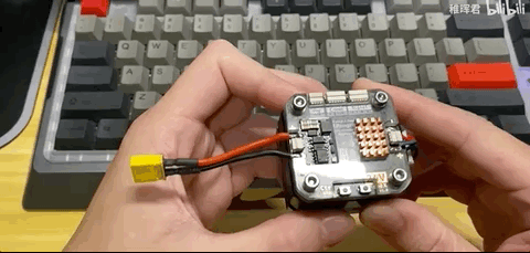 华为天才少年自制机械臂!能给葡萄缝针的那种,成本1万块,网友:能把脑子开源一下?休闲区蓝鸢梦想 - Www.slyday.coM 华为天才少年自制机械臂!能给葡萄缝针的那种,成本1万块,网友:能把脑子开源一下?休闲区蓝鸢梦想 - Www.slyday.coM