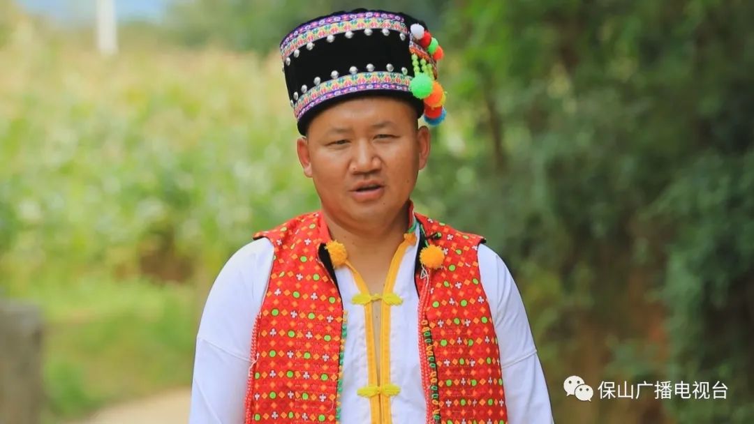 “香猪哥”的幸福生活|小康生活我来晒休闲区蓝鸢梦想 - Www.slyday.coM “香猪哥”的幸福生活|小康生活我来晒休闲区蓝鸢梦想 - Www.slyday.coM