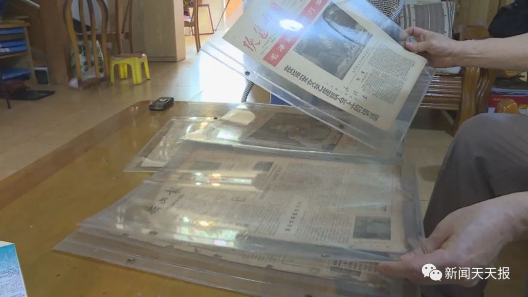 乐山老人收藏三万份报纸,见证新中国成立72年以来的发展变化!休闲区蓝鸢梦想 - Www.slyday.coM 乐山老人收藏三万份报纸,见证新中国成立72年以来的发展变化!休闲区蓝鸢梦想 - Www.slyday.coM