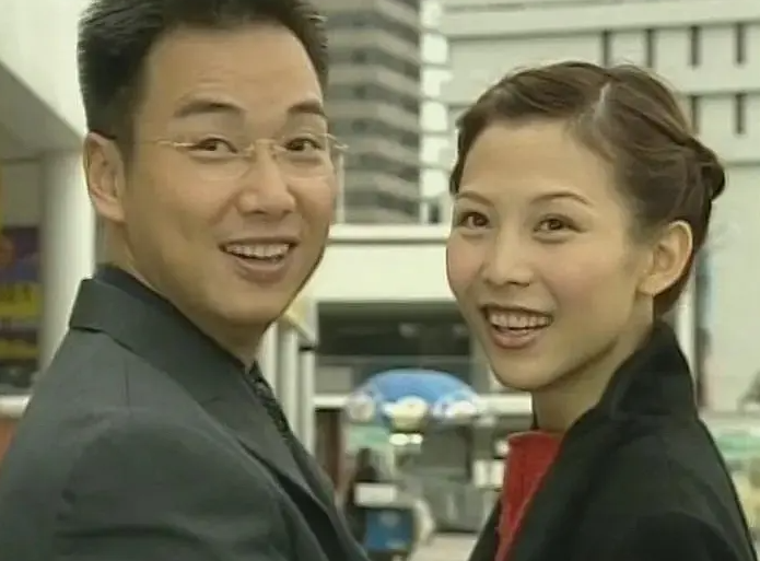 TVB的“斯文败类”,因咸猪手事件退圈,如今卖保险发福变肿 TVB的“斯文败类”,因咸猪手事件退圈,如今卖保险发福变肿