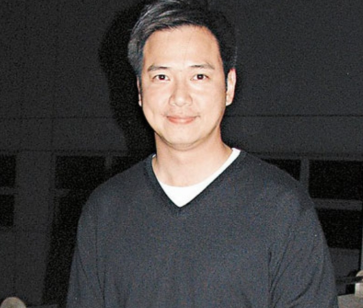 TVB的“斯文败类”,因咸猪手事件退圈,如今卖保险发福变肿 TVB的“斯文败类”,因咸猪手事件退圈,如今卖保险发福变肿