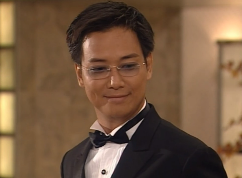 TVB的“斯文败类”,因咸猪手事件退圈,如今卖保险发福变肿 TVB的“斯文败类”,因咸猪手事件退圈,如今卖保险发福变肿