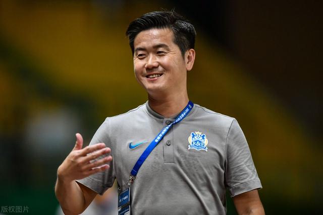 前足协高层成女足新帅热门,曾是国脚名将,出任过中超球队主帅休闲区蓝鸢梦想 - Www.slyday.coM 前足协高层成女足新帅热门,曾是国脚名将,出任过中超球队主帅休闲区蓝鸢梦想 - Www.slyday.coM