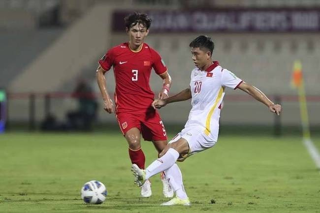 对阵越南的比赛，国足绝杀球到底是谁打进的？如今终于有了结论
