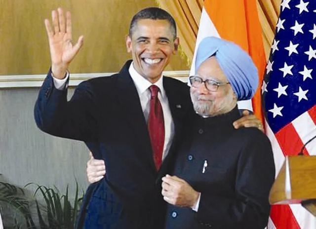 1分钱卖航母买一送一,美国海军挥泪大甩卖,为何轮不到<a href=