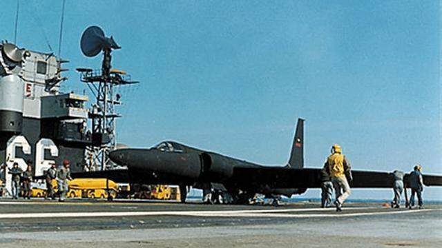 U-2高空侦察机登陆航空母舰？<a href=