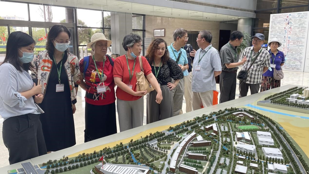 新疆退休职工待遇解析 阿克苏支教政策指南