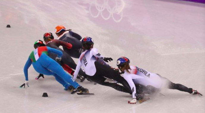 为队友出局欢呼！当面给中国选手加油 24岁<a href=