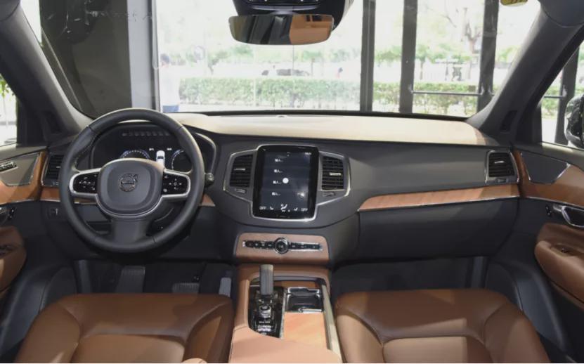 深度解析:领克09真是XC90的换壳车吗?27万起售贵了还是超值?