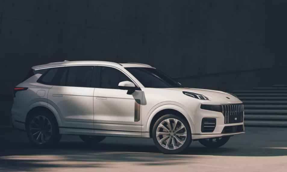 深度解析:领克09真是XC90的换壳车吗?27万起售贵了还是超值?