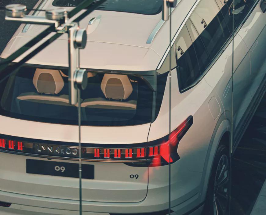 深度解析:领克09真是XC90的换壳车吗?27万起售贵了还是超值?