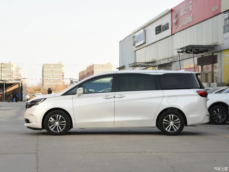 丰田赛那 vs 别克GL8,怎么选?